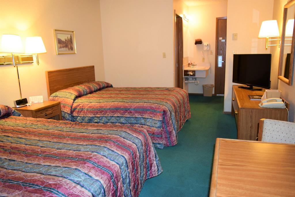 Country Inn Libby المظهر الخارجي الصورة