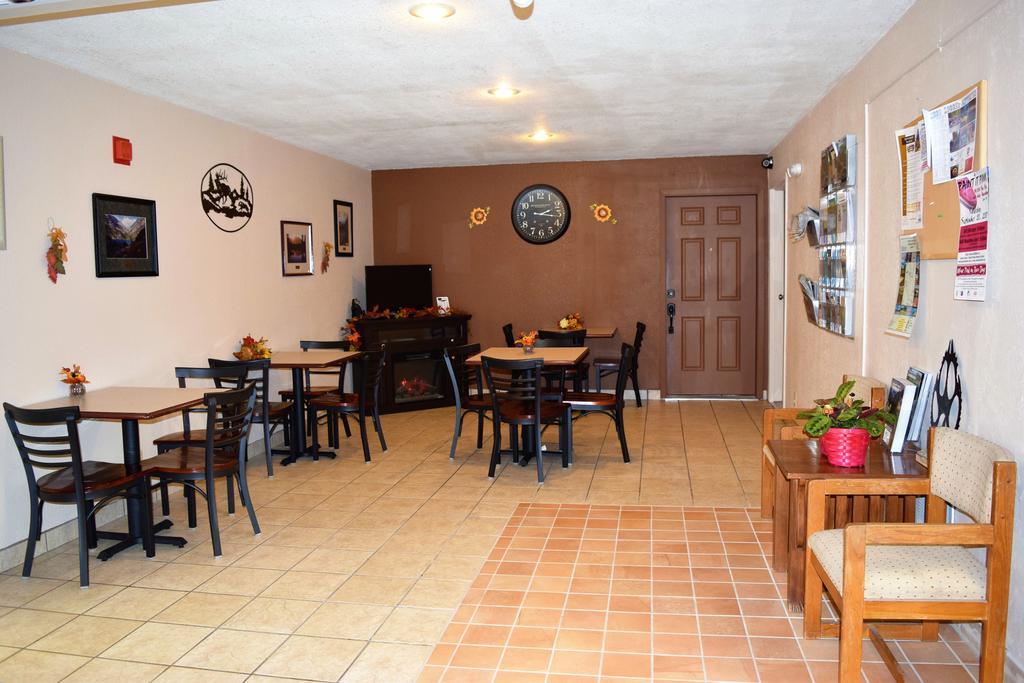 Country Inn Libby المظهر الخارجي الصورة